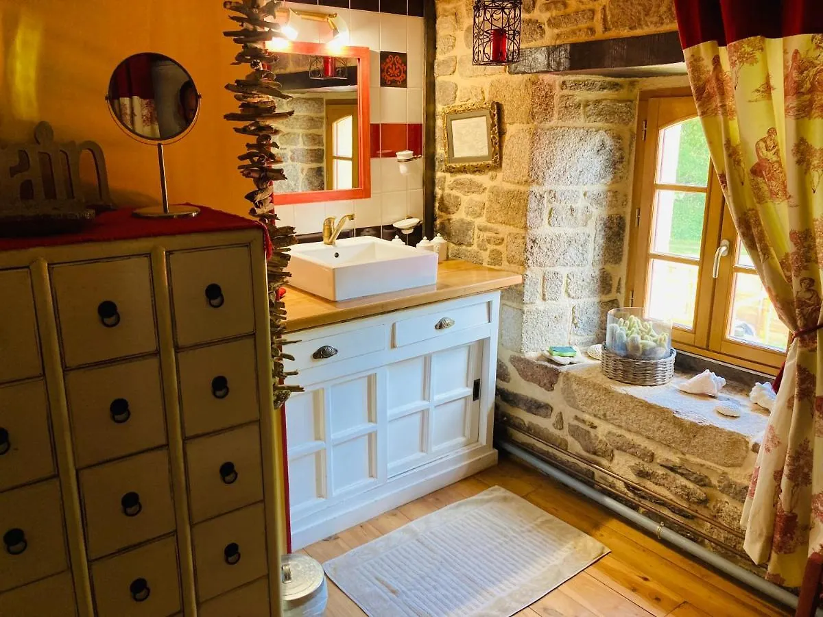 Holiday home Maison De Caractere Datant De 1739 Quistinic